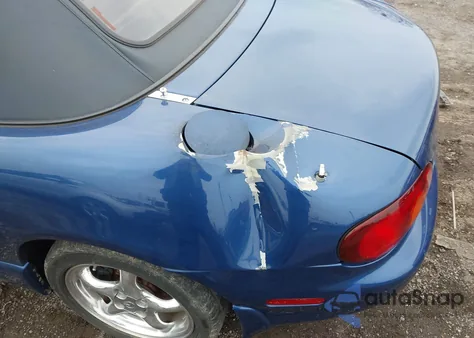 1999 Mazda Mx-5 Miata Leather Pkg/Popular Equipment Pkg/Sports Pkg/Touring Pkg z USA, uszkodzony, nr VIN JM1NB3535X0133304